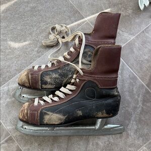 Primitive  TruLine CUSTOM Leather Ice Hockey Skates NHL Rules Committee Approved